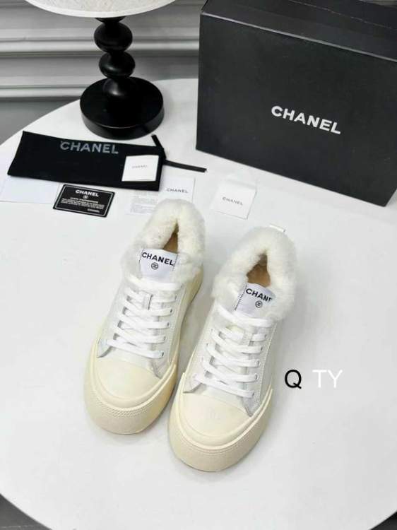 Picture of Chanel Shoes _SKUChanelsz35-40RR08022397
